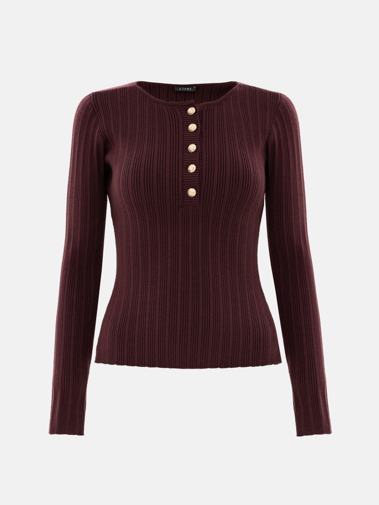 Textured knit jumper with large buttons