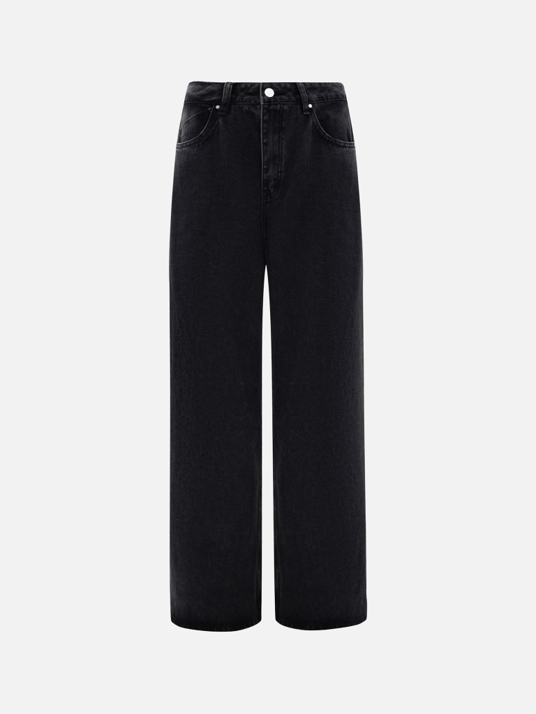 Loose fit jeans