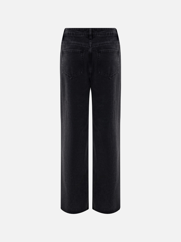 Loose fit jeans