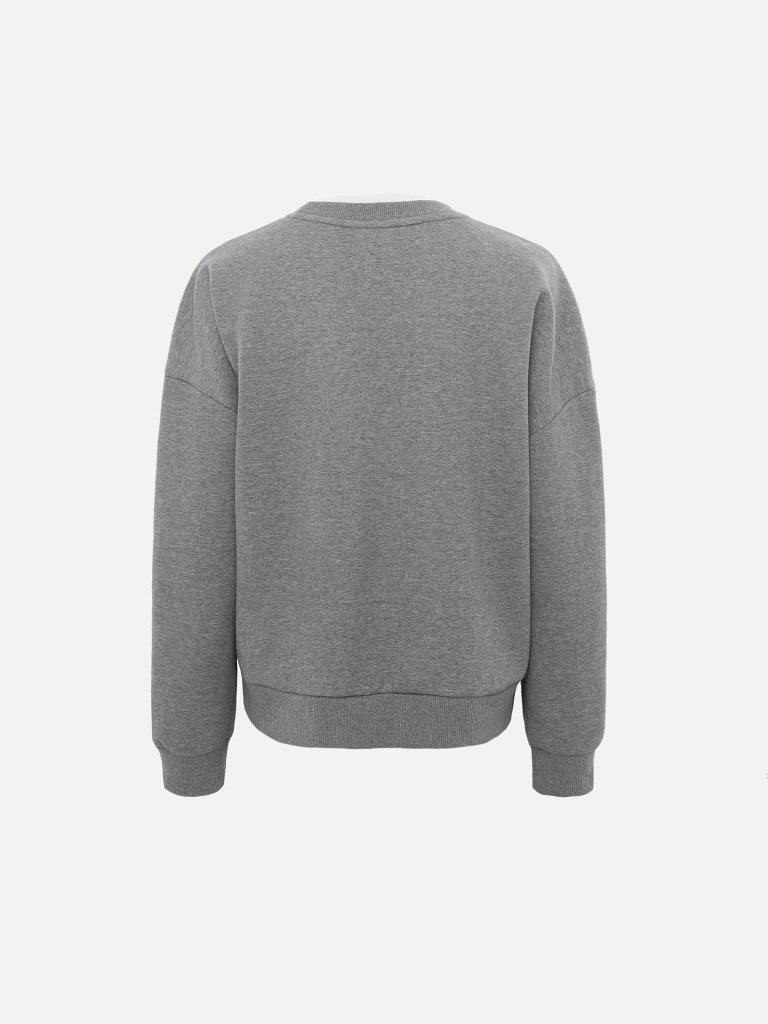 Loose sweatshirt with large lettering