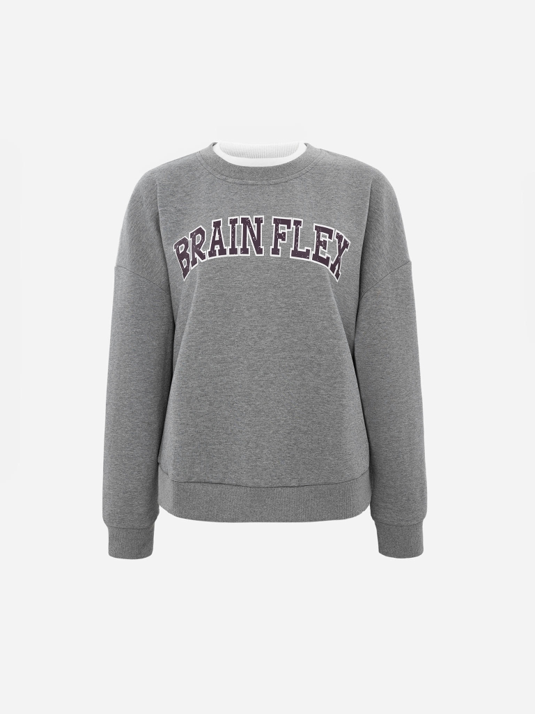Loose sweatshirt with large lettering