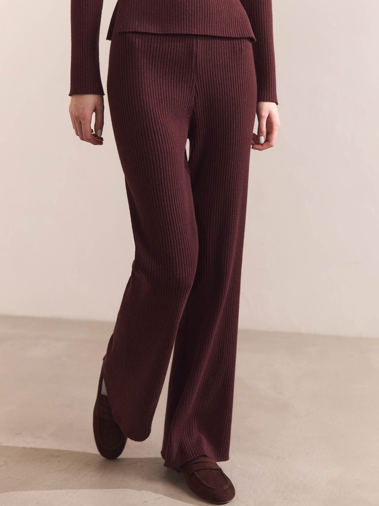 Flared rib-knit trousers