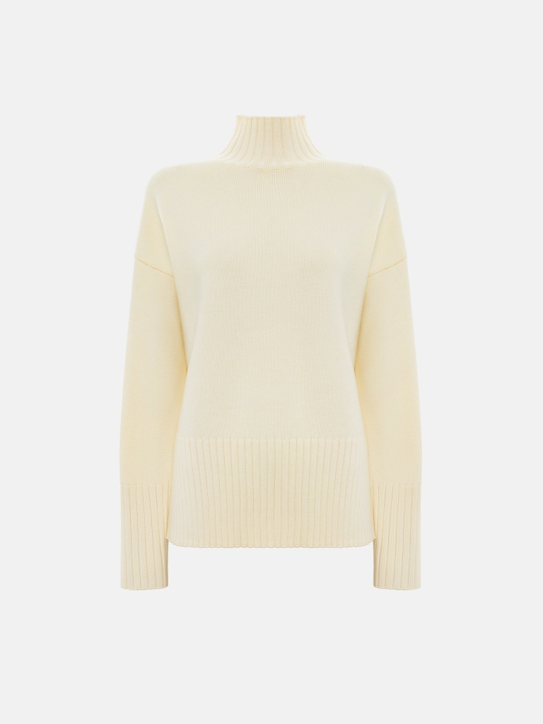Loose smooth knitted jumper with ribbed detailing