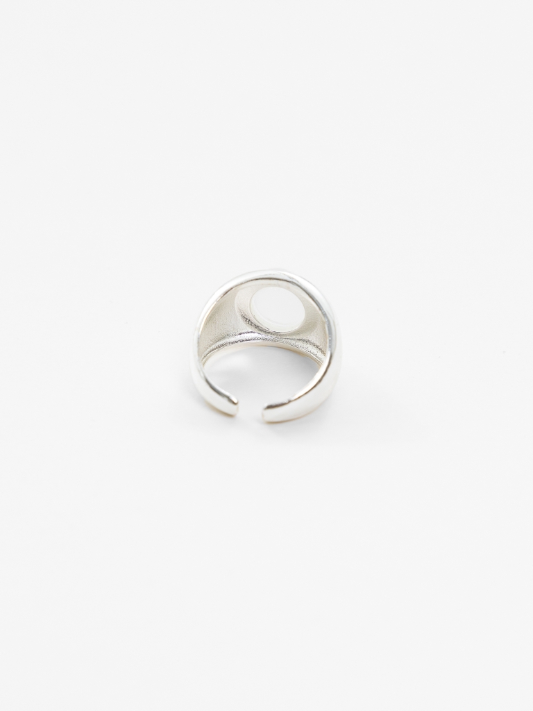 Silvertone ring with round crystal