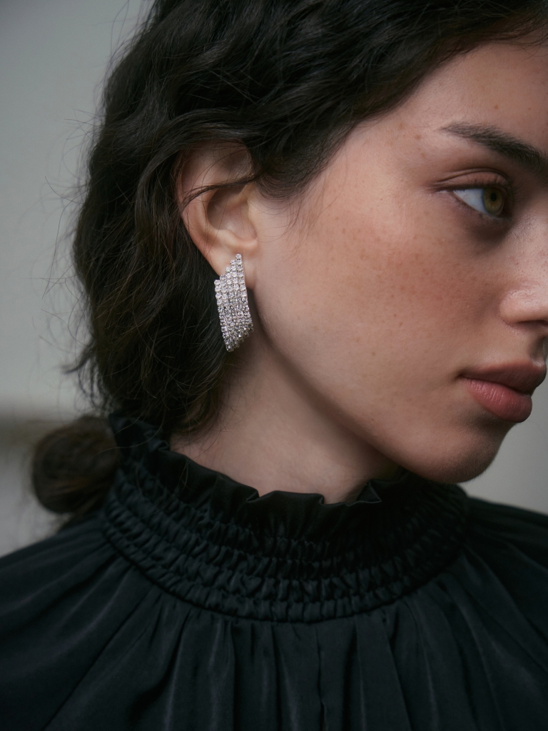 Серьги-пусеты из крупных кристаллов