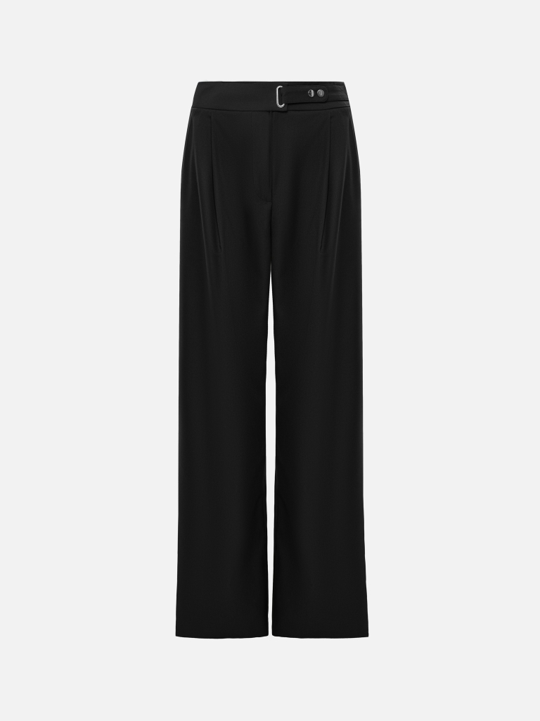 Loose-fit trousers with asymmetrical fastening