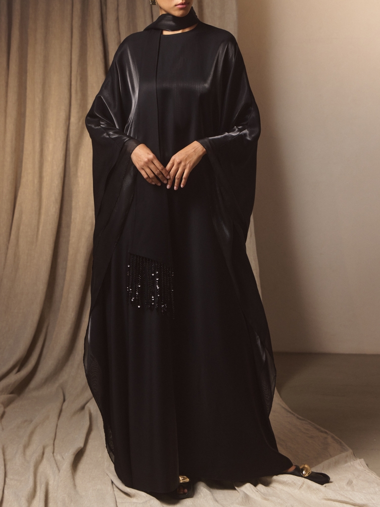 Viscose maxi dress with matching wide scarf