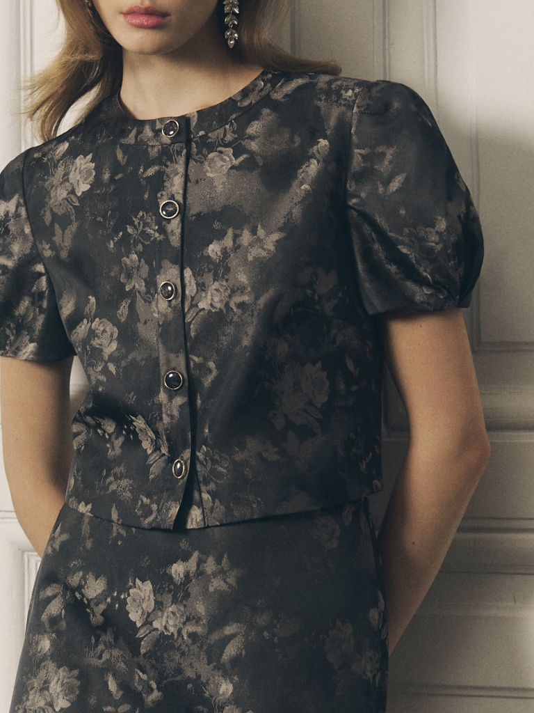 Jacquard jacket with lantern sleeves