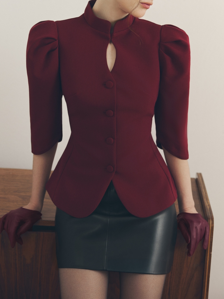 Fitted jacket with teardrop neckline and covered buttons