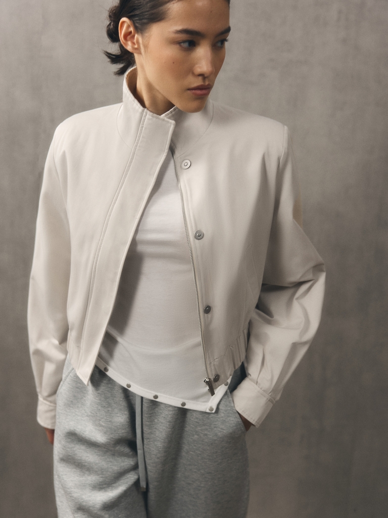 Cropped jacket with high collar