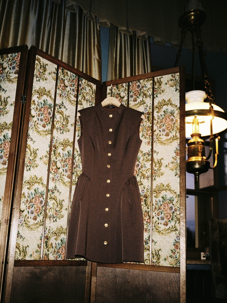 Mini dress with a voluminous skirt in smooth fabric