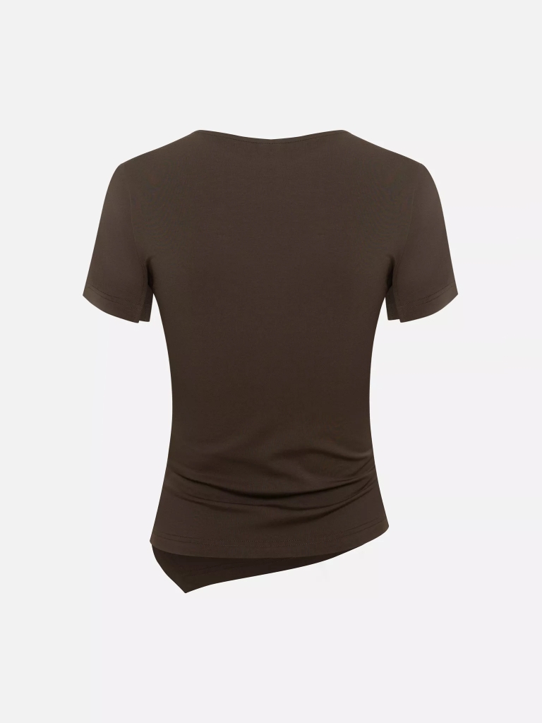 Kurzärmeliges T-Shirt mit asymmetrischem Saum