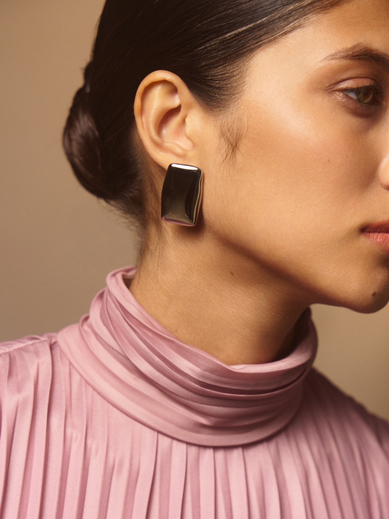 Серьги-пусеты прямоугольной формы