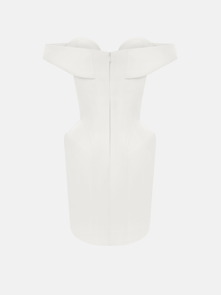 Платье мини сложного кроя с открытыми плечами