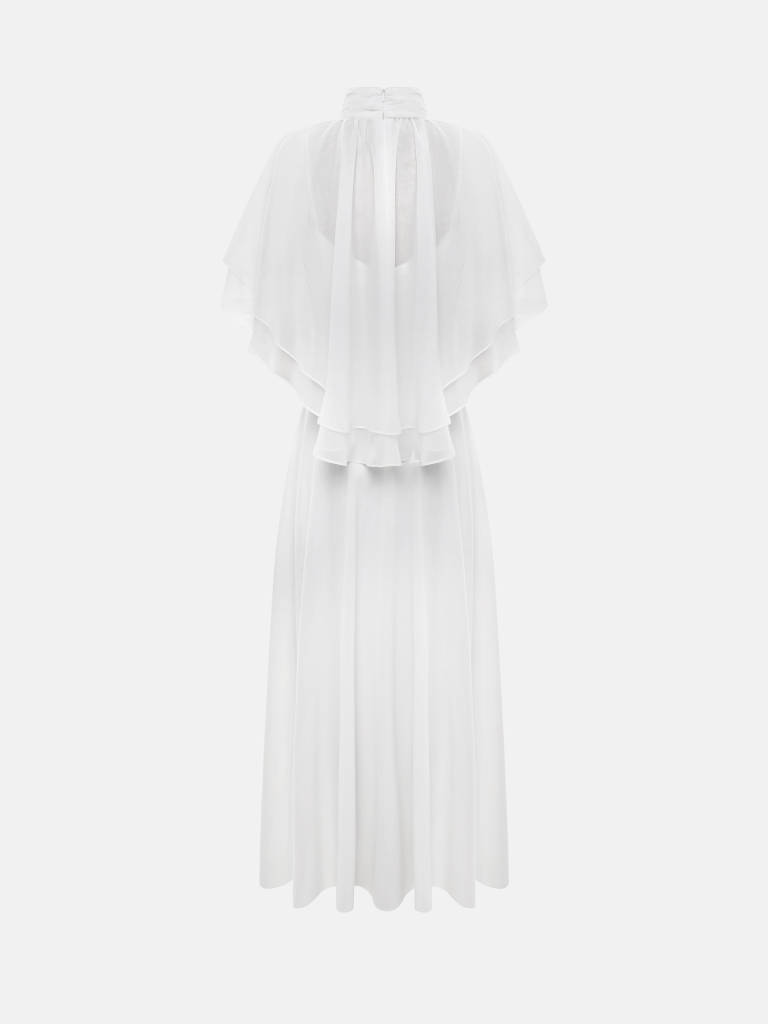 Robe longue avec un cache-cœur superposé et semi-transparent
