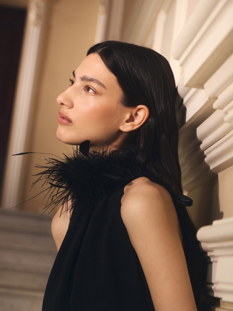 Feather necklace