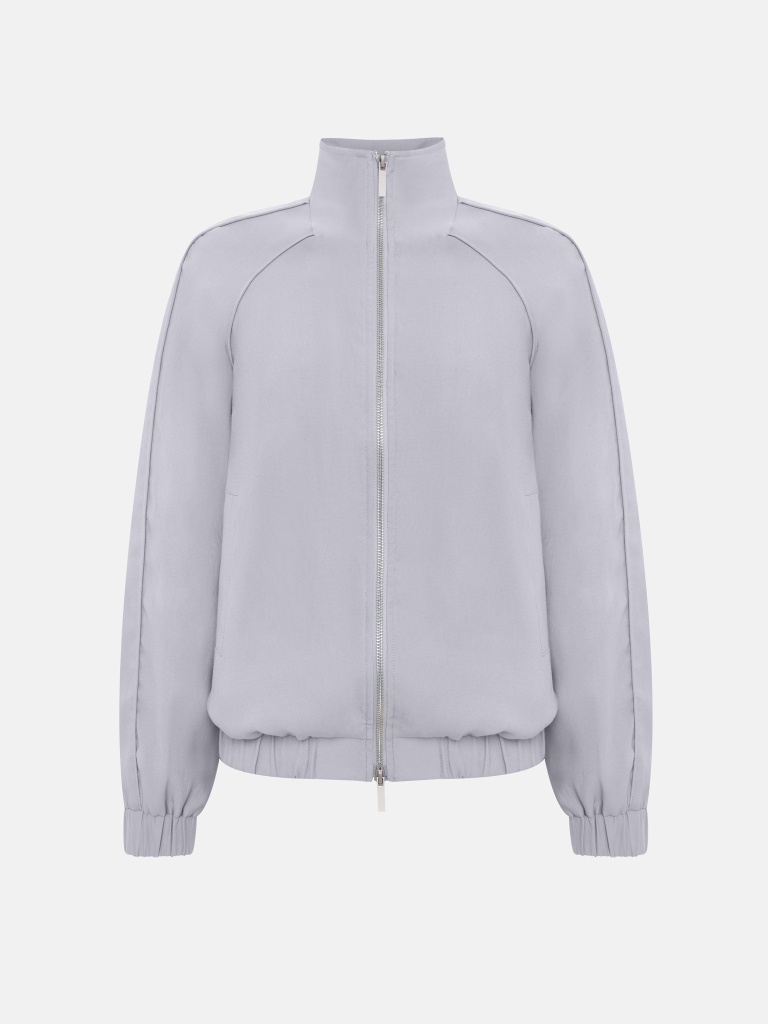 Loose-fitting sports jacket with metal zip