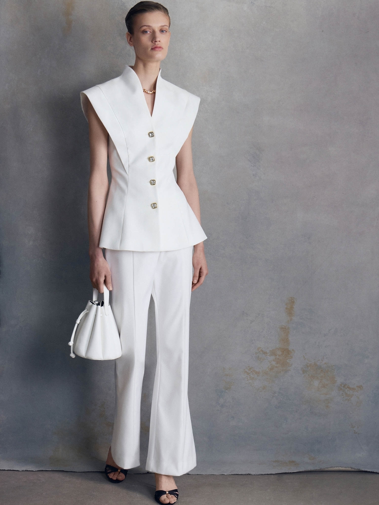 Flared high-waisted trousers