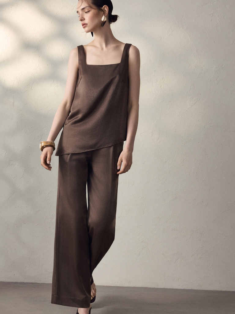 Flared viscose trousers