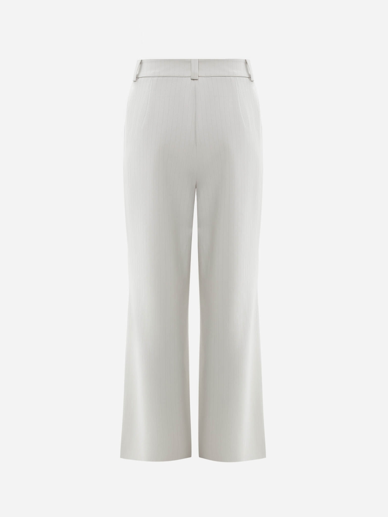Pantalon ample en tissu de costume à rayures, avec des plis à la taille