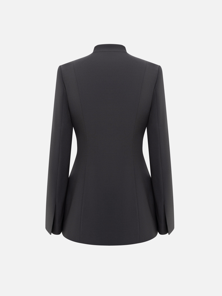 Fitted single-breasted jacket with a hidden fastening