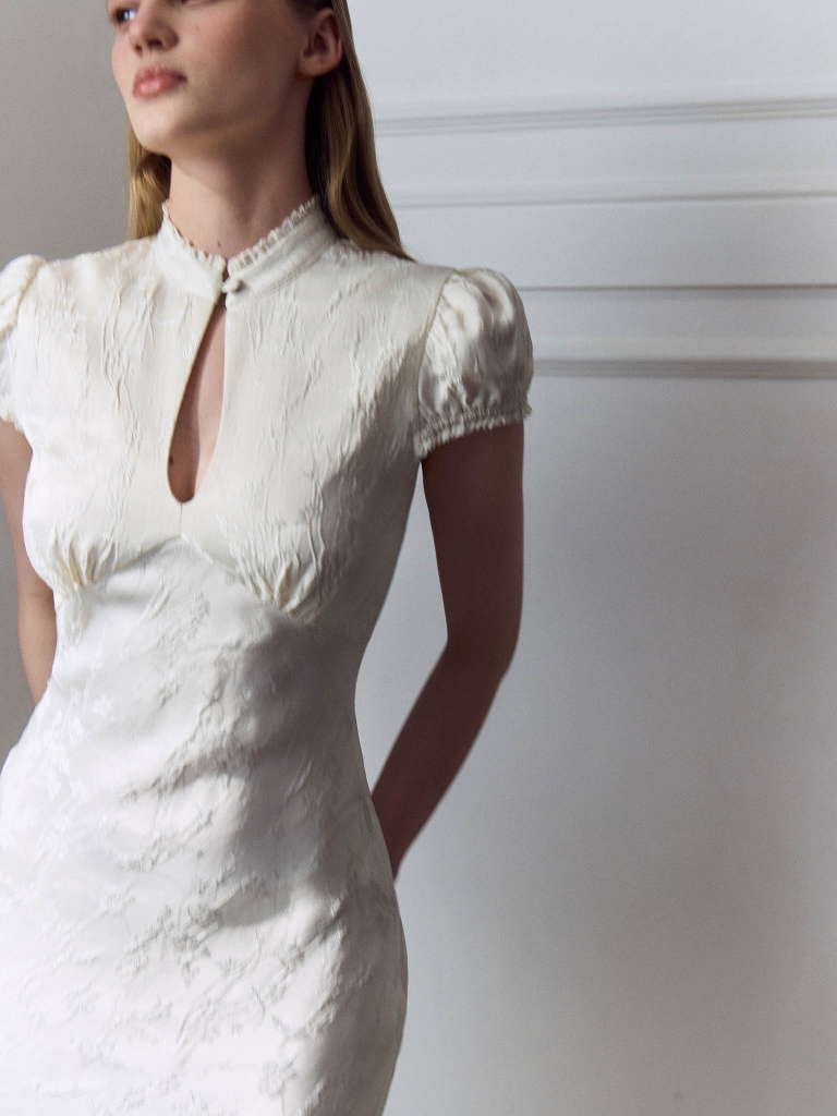 Viscose midi dress with textured pattern