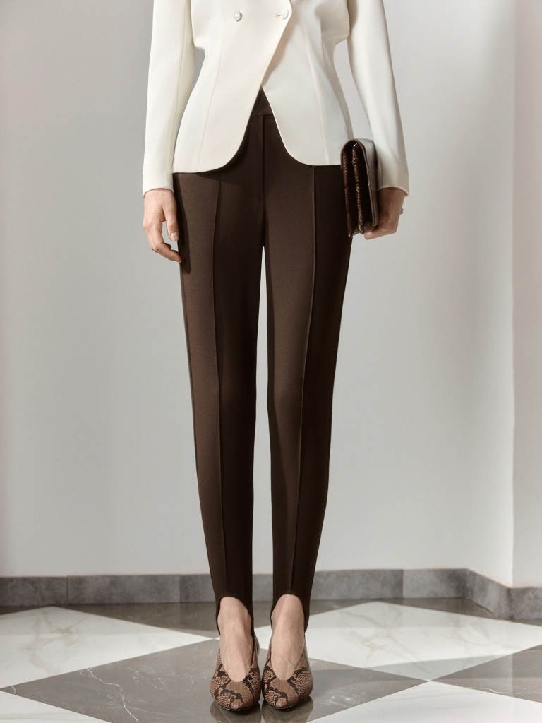 Slim-fit trousers with straps