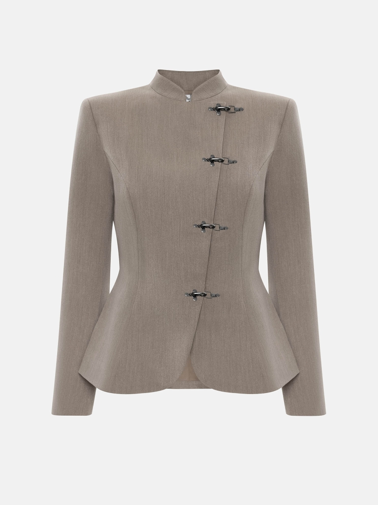 Fitted jacket with metal clasps