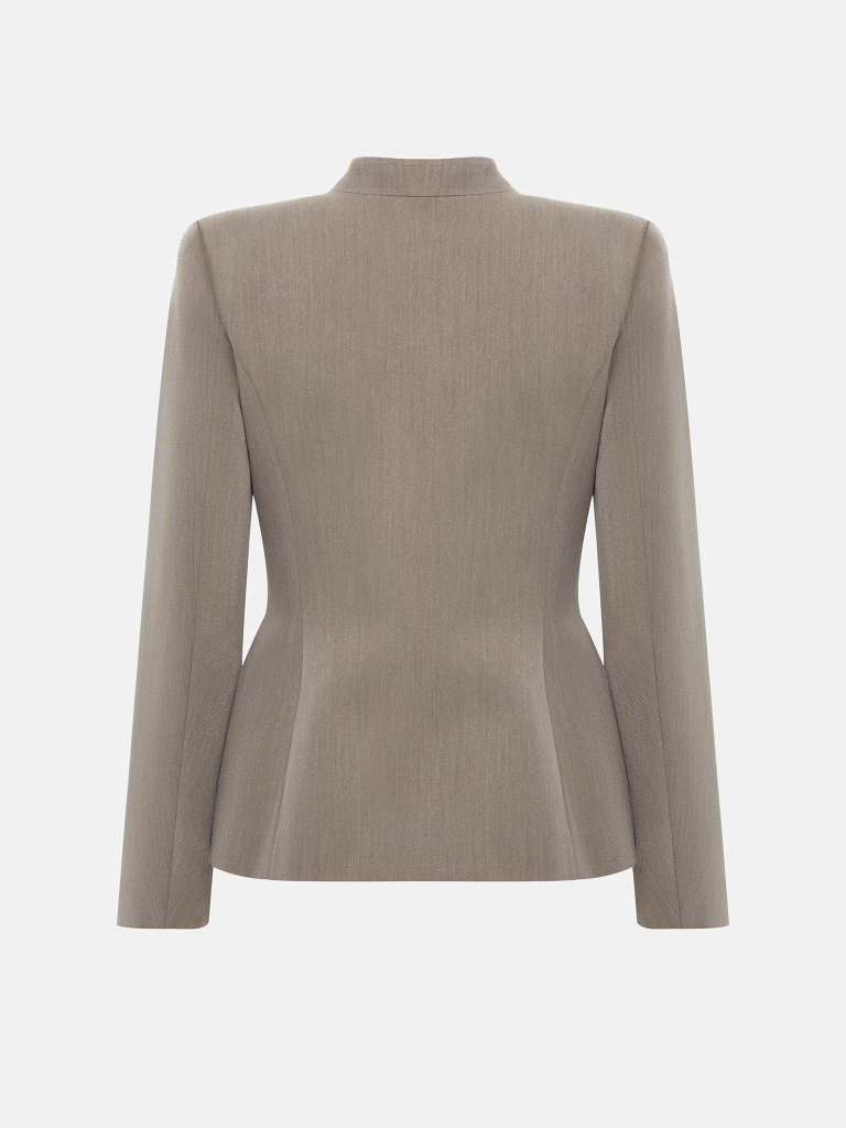 Fitted jacket with metal clasps