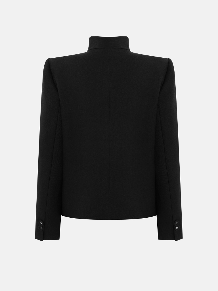 Single-breasted jacket with large buttons