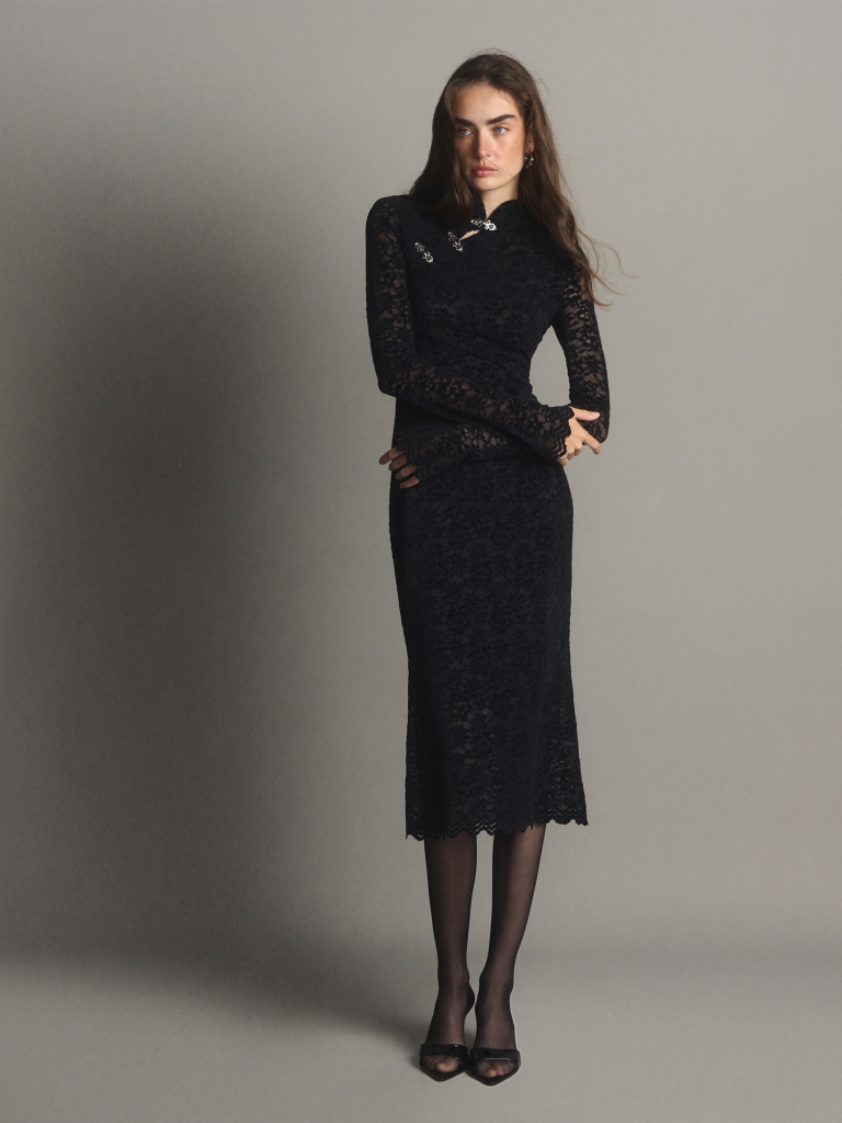 Guipure midi dress with metal fastenings
