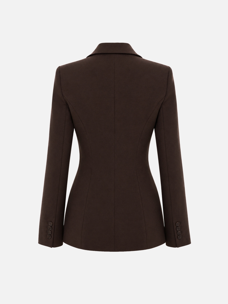 Fitted jacket with slanted side pockets