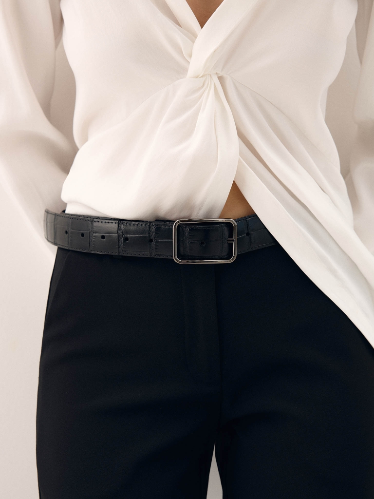 Textured leather belt