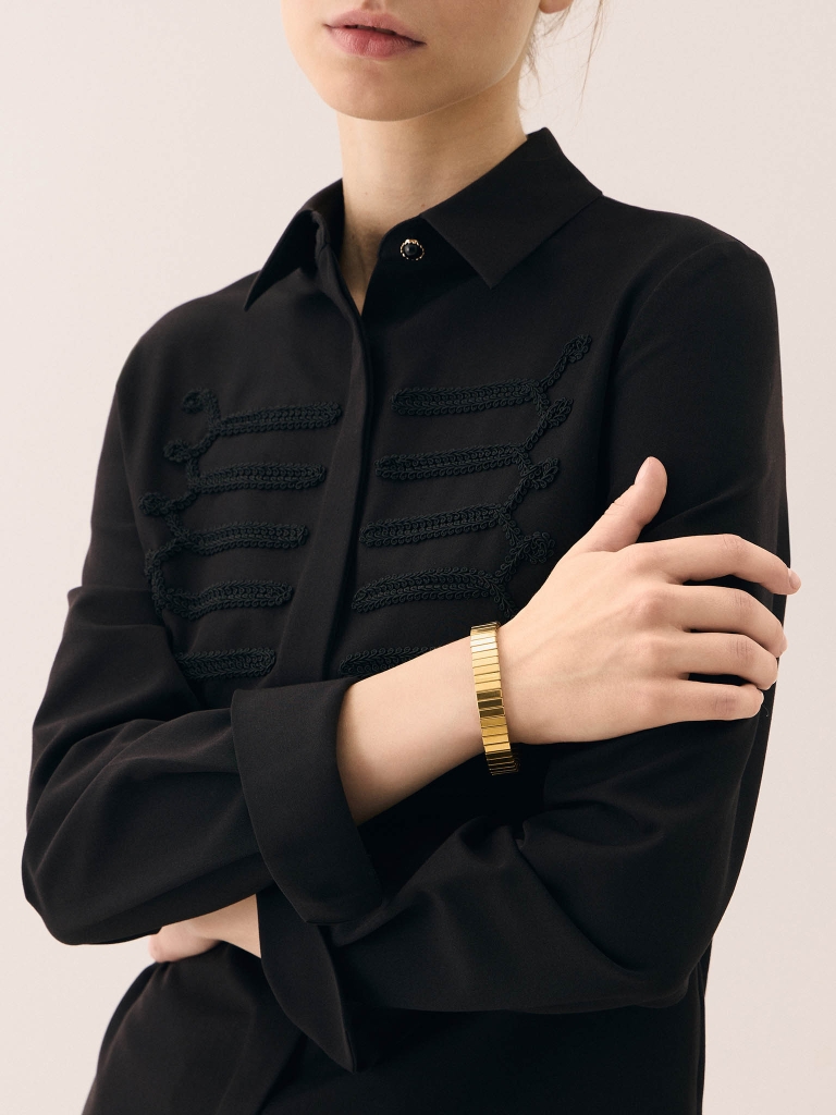 Armband mit rechteckigen Elementen