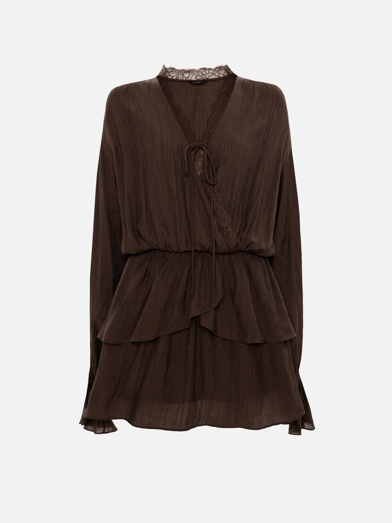 Mini dress in lightweight fabric with lace on the collar