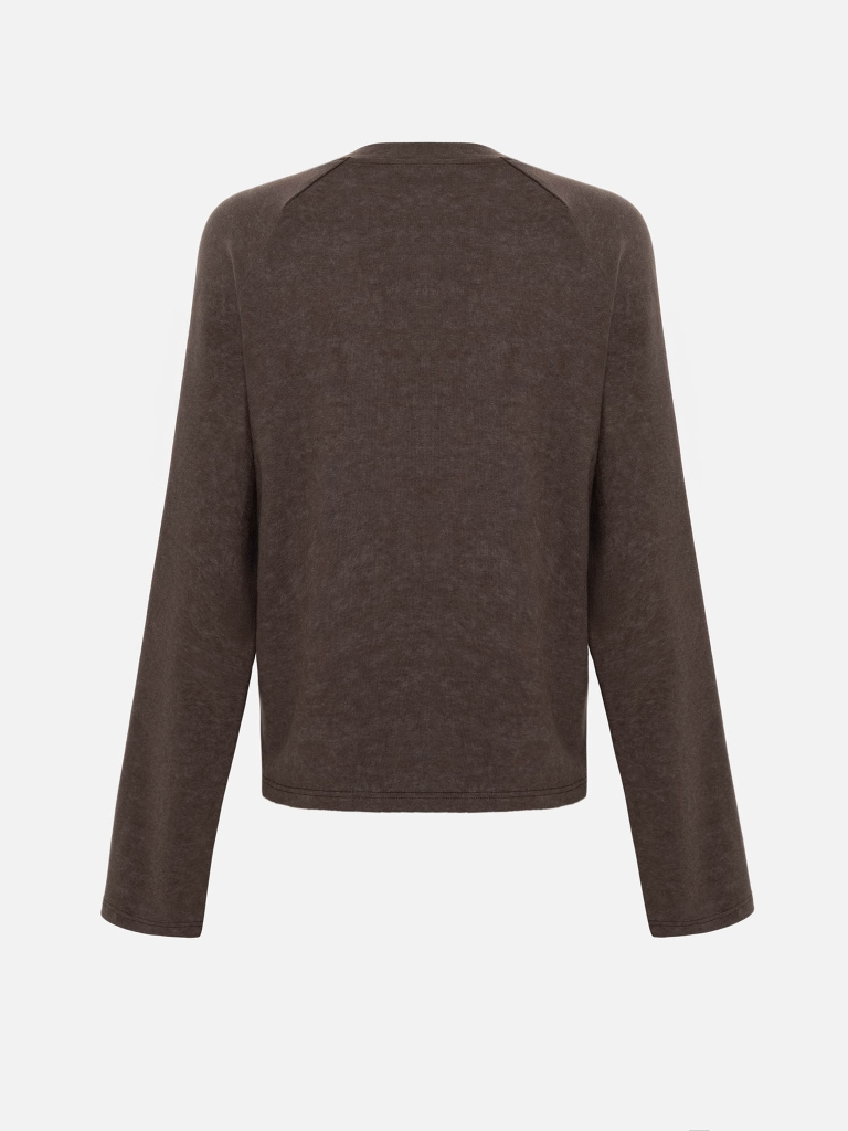 Oversized viscose longsleeve with a contrasting print