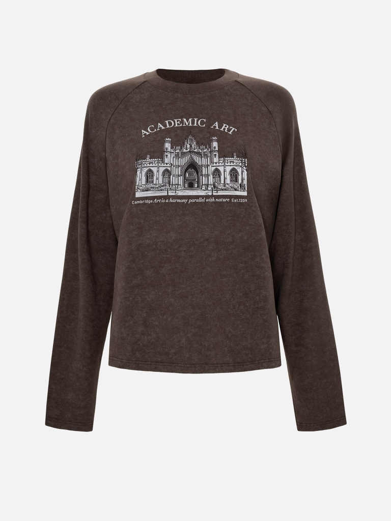 Oversized viscose longsleeve with a contrasting print
