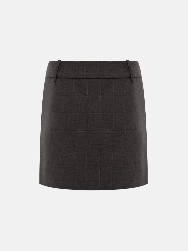 Straight-cut checkered mini skirt