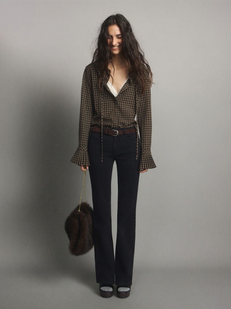 Flared mid-rise jeans