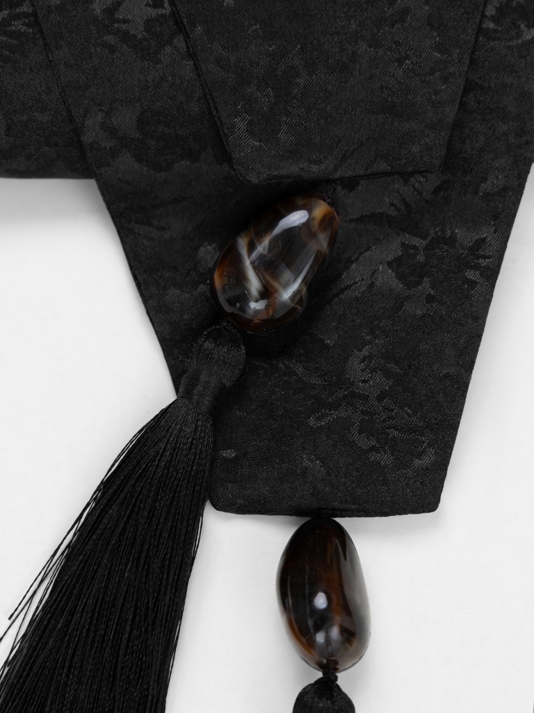 Jacquard sash
