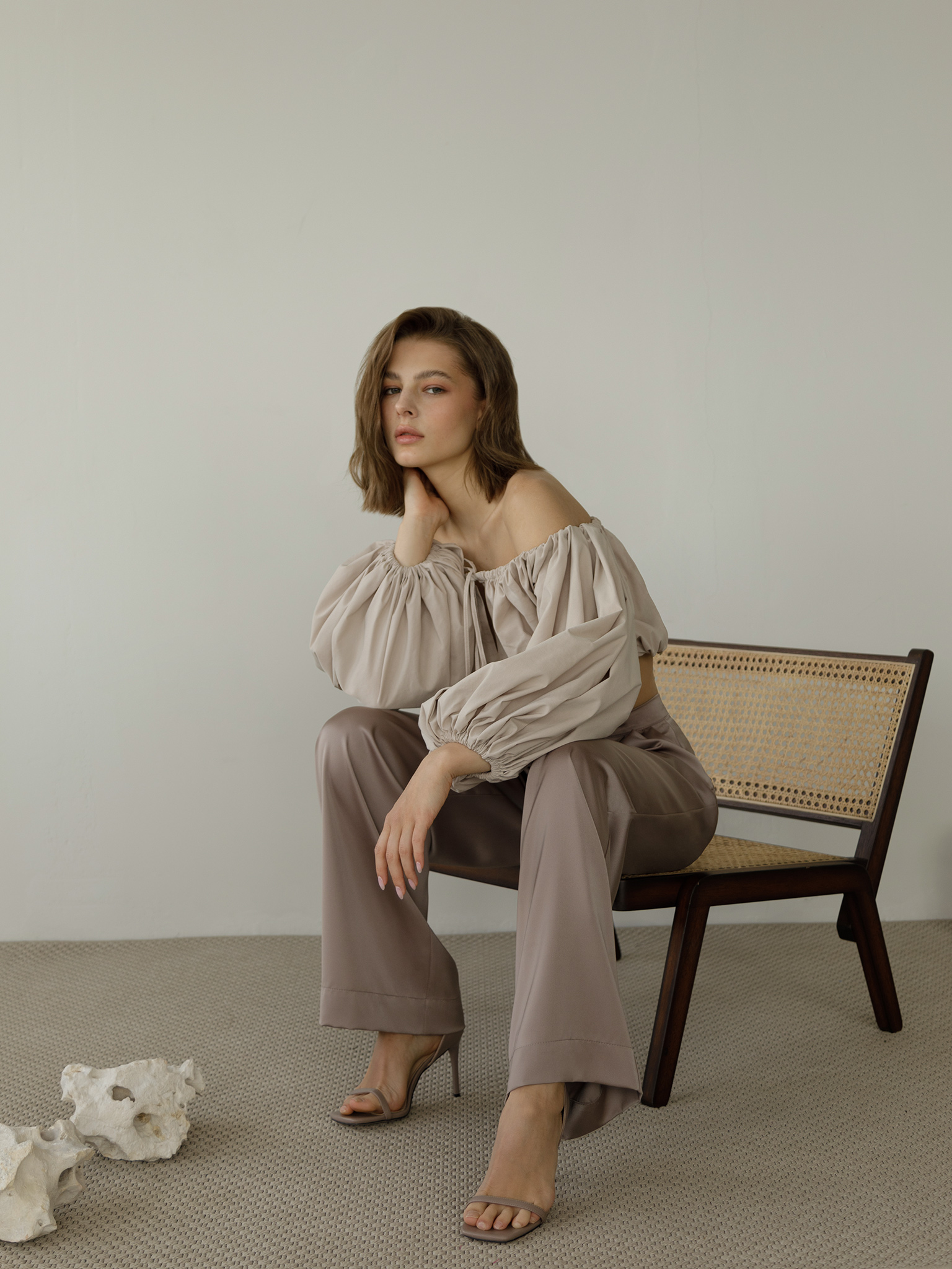 Off-shoulder gathered crop top