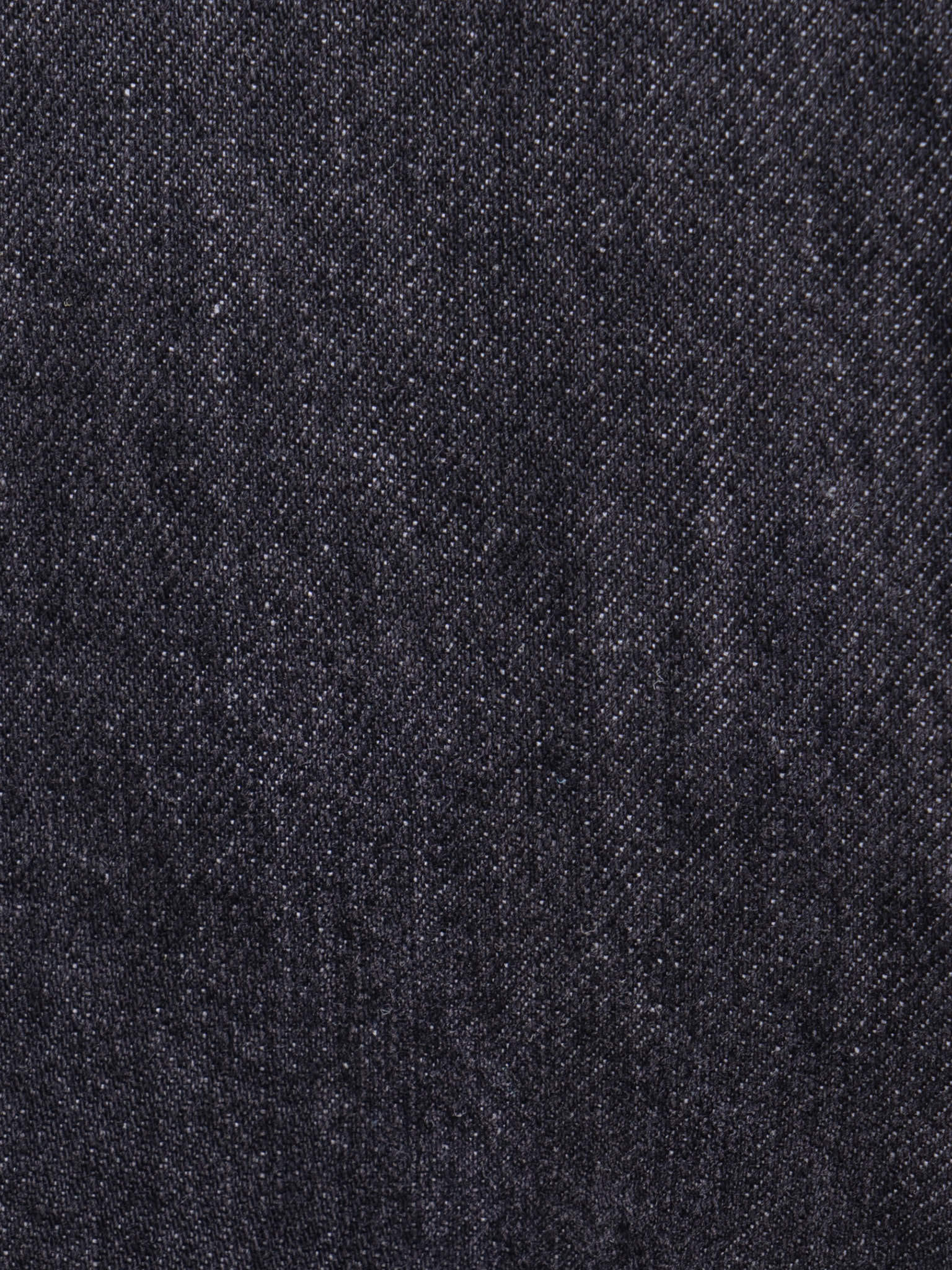 Flared high-slit jeans