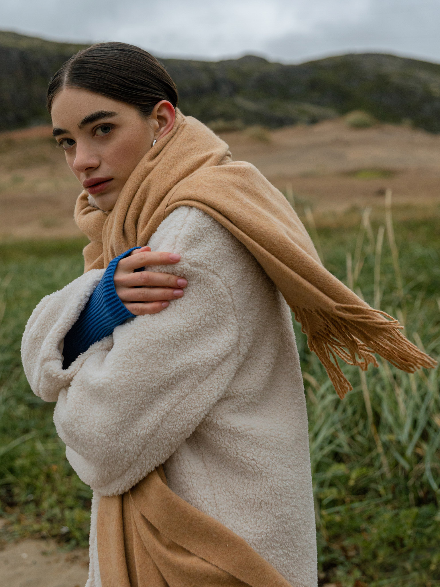 Однотонный шерстяной шарф