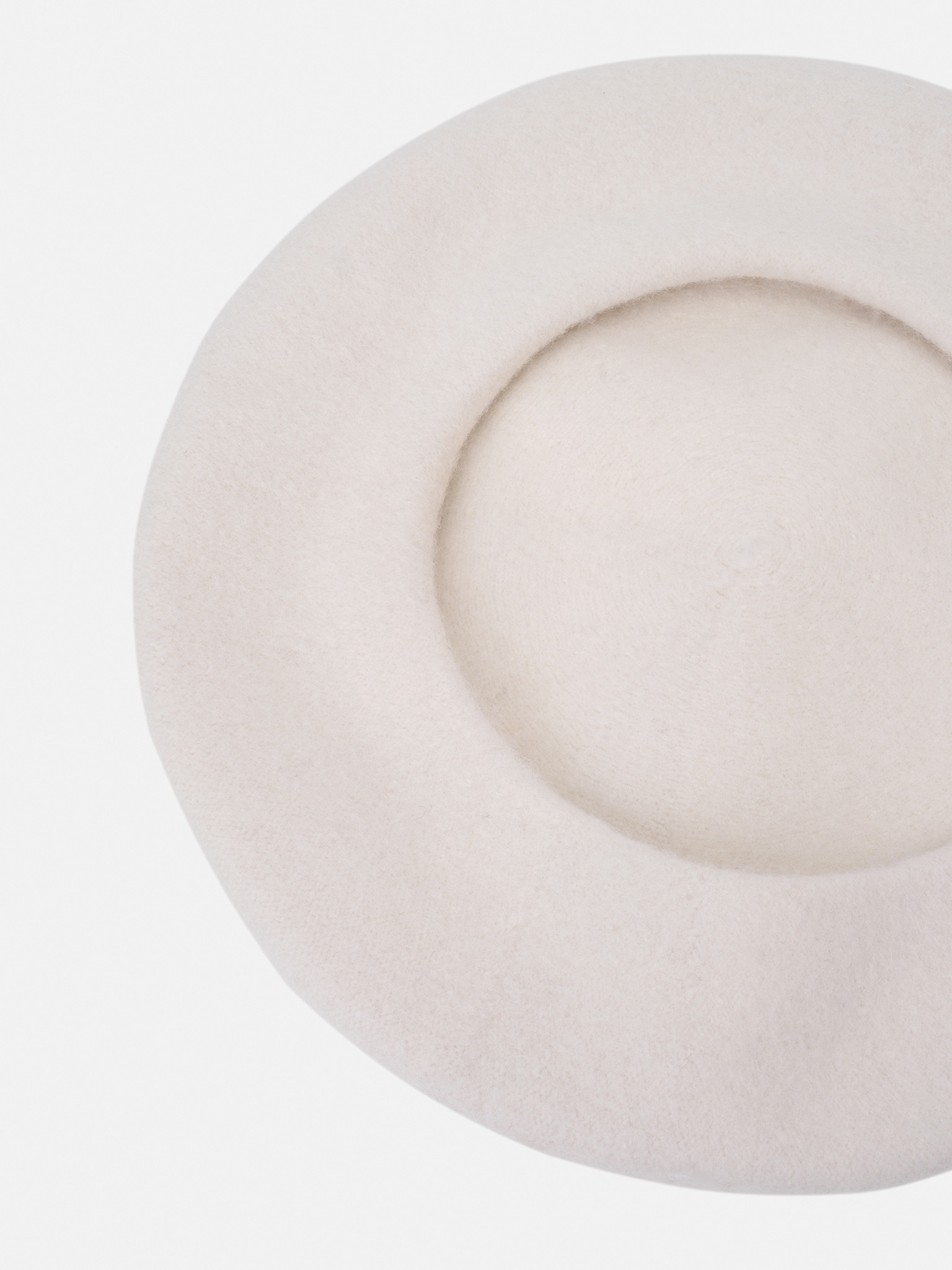 Fine-knit wool beret