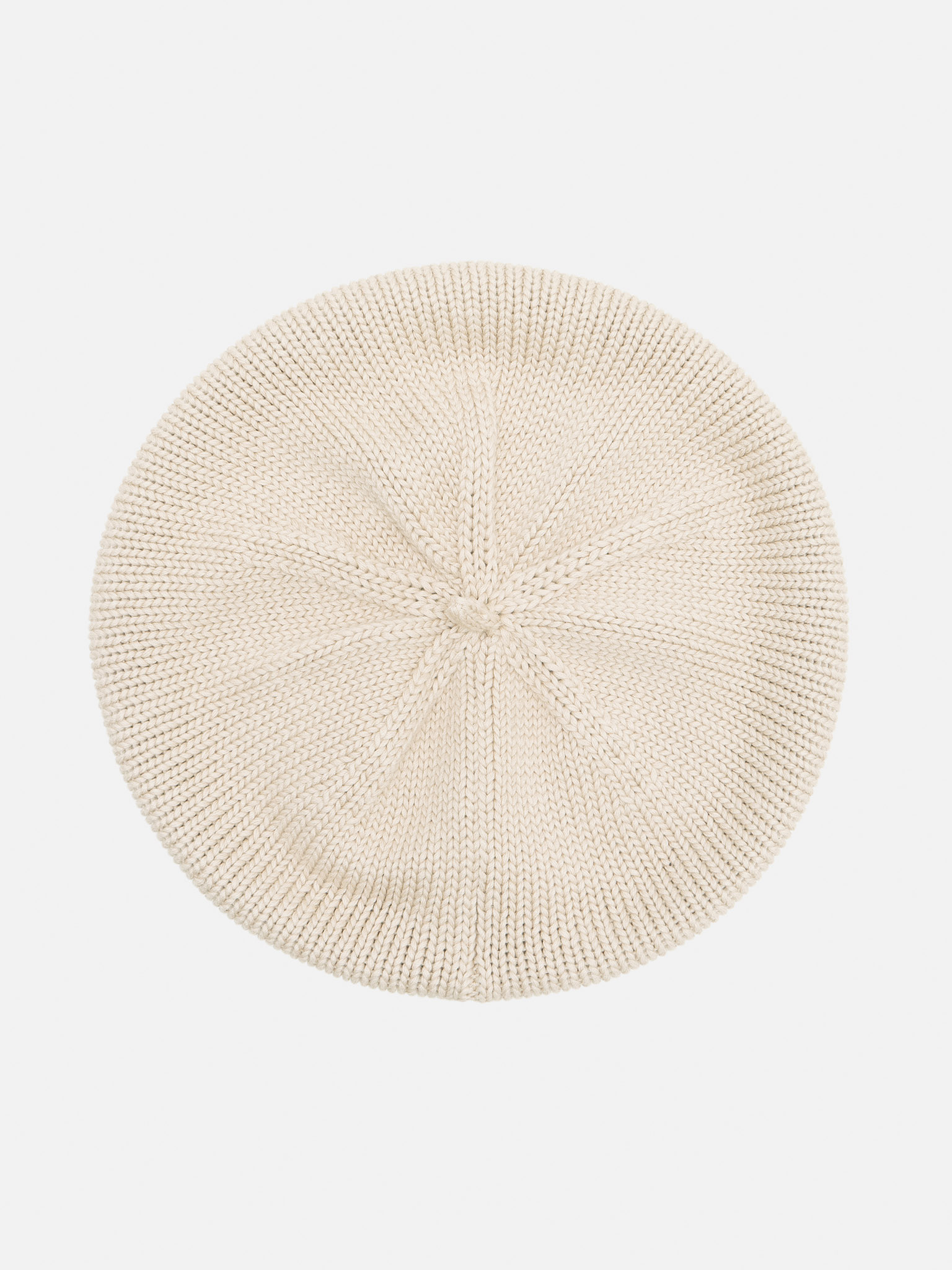 Warm ribbed-knit beret