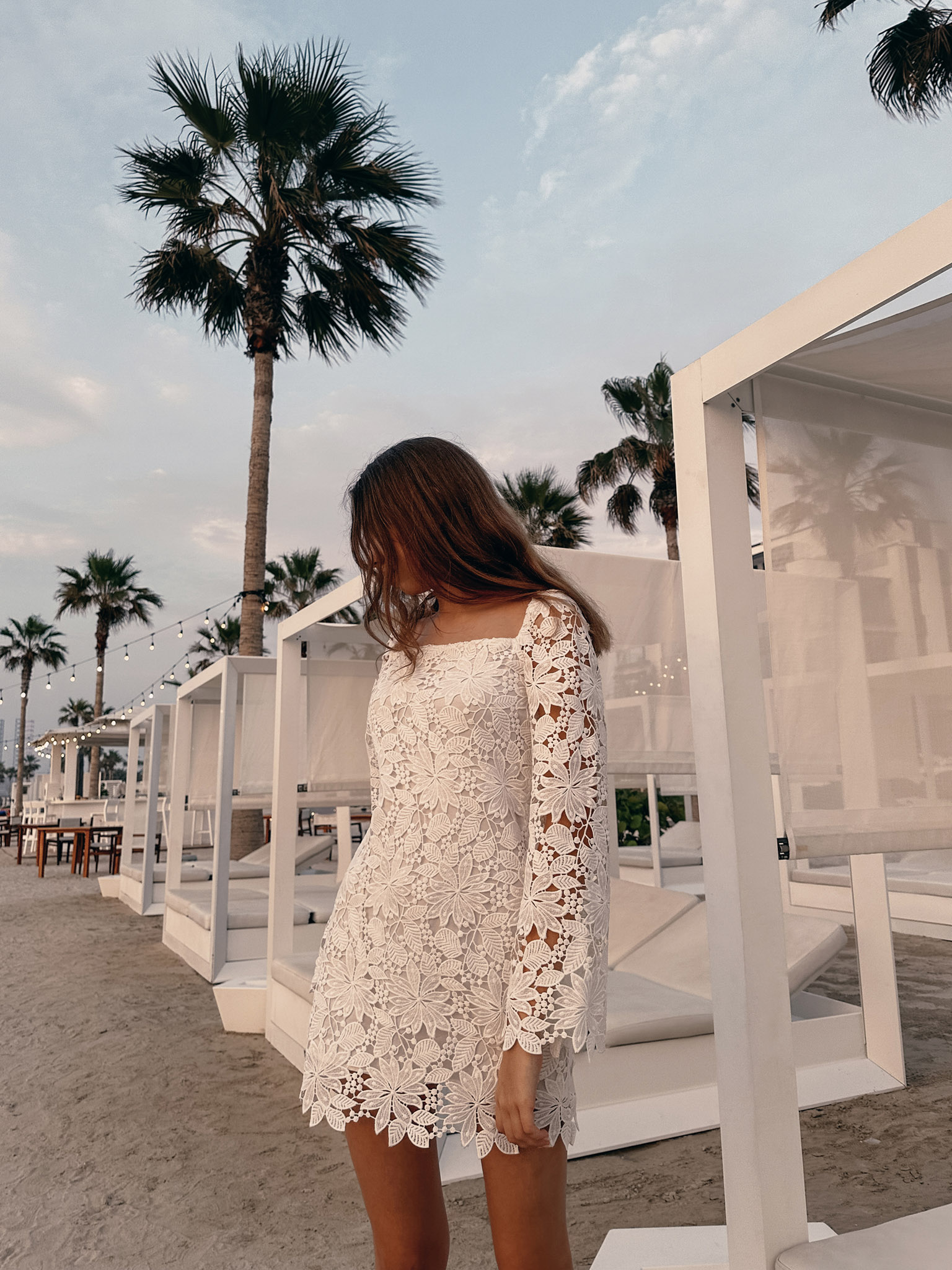 Lace mini long sleeved dress