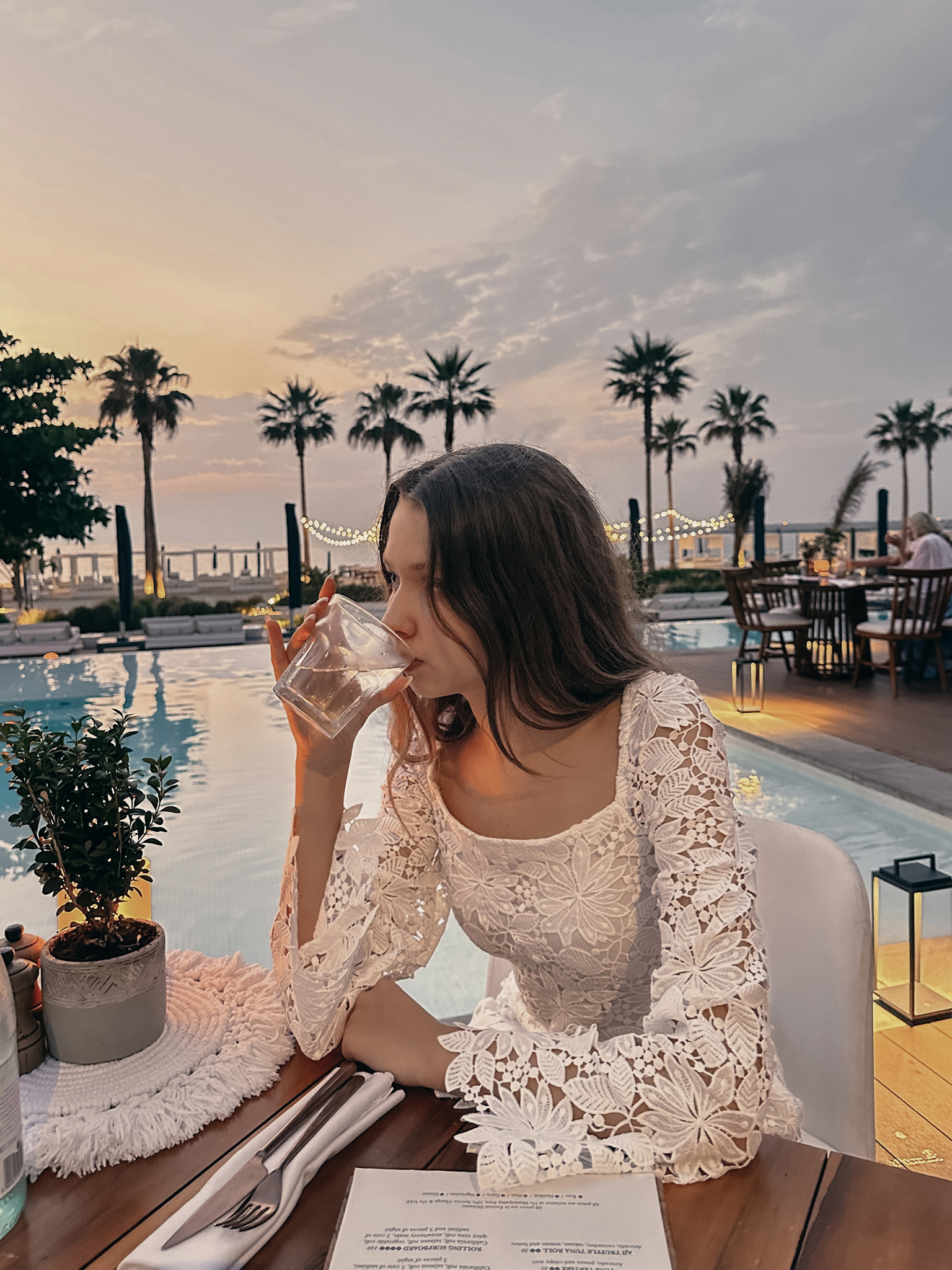 Lace mini long sleeved dress