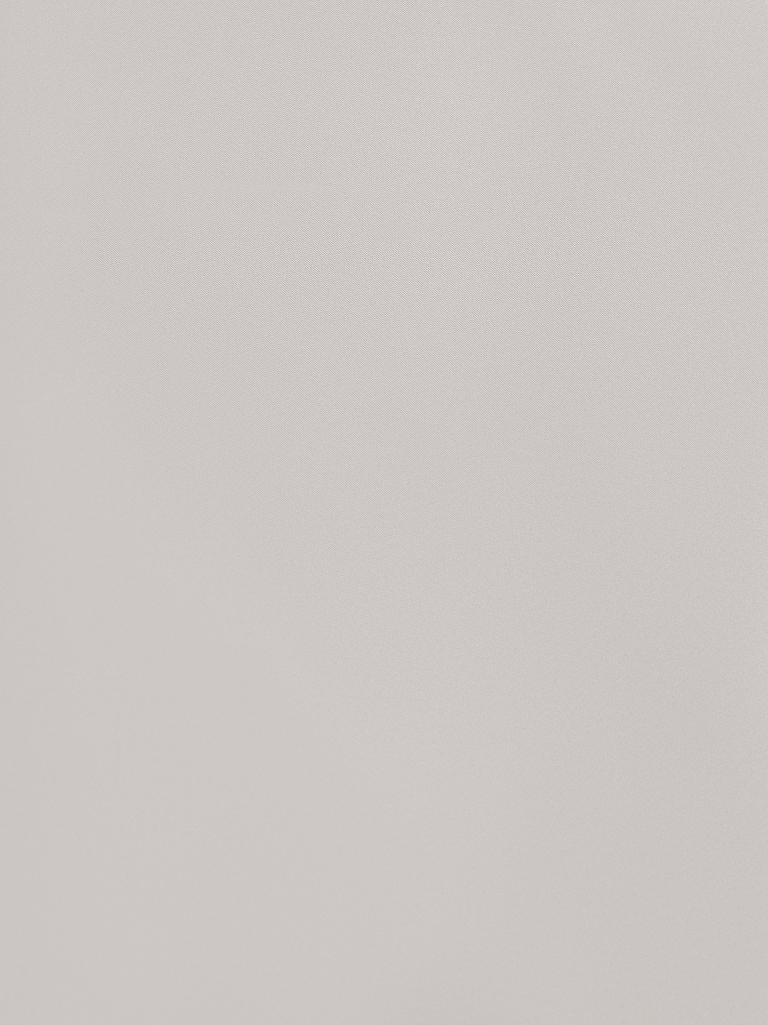 Атласная юбка макси с декором на талии