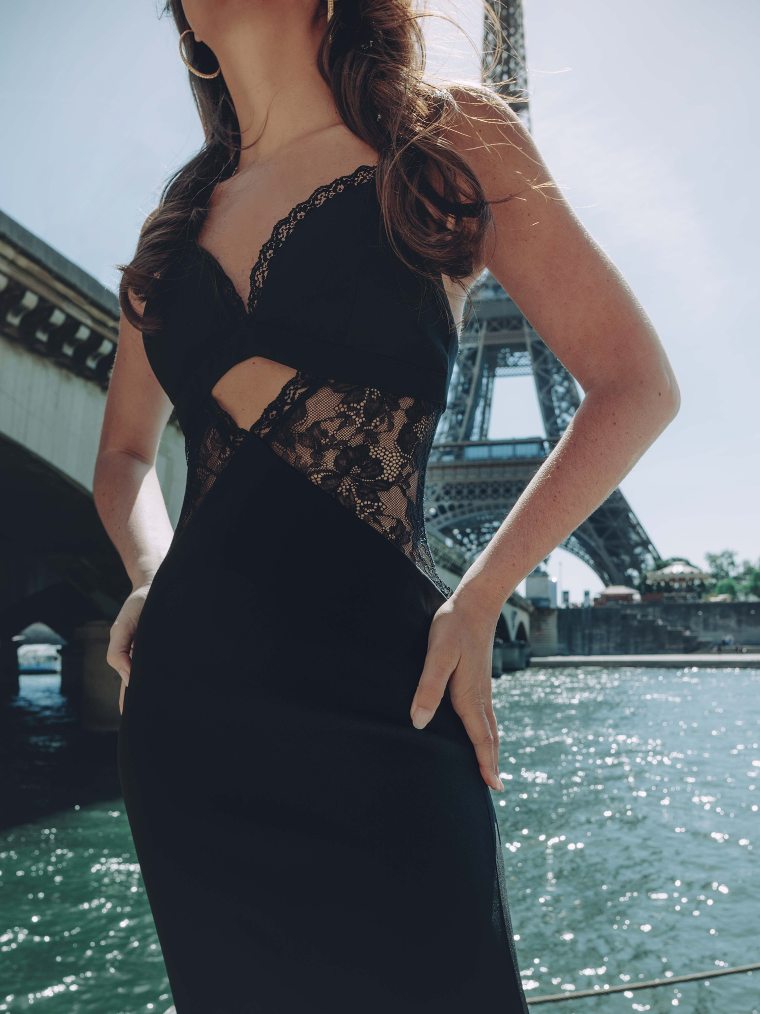 Maxi dress with lace insert