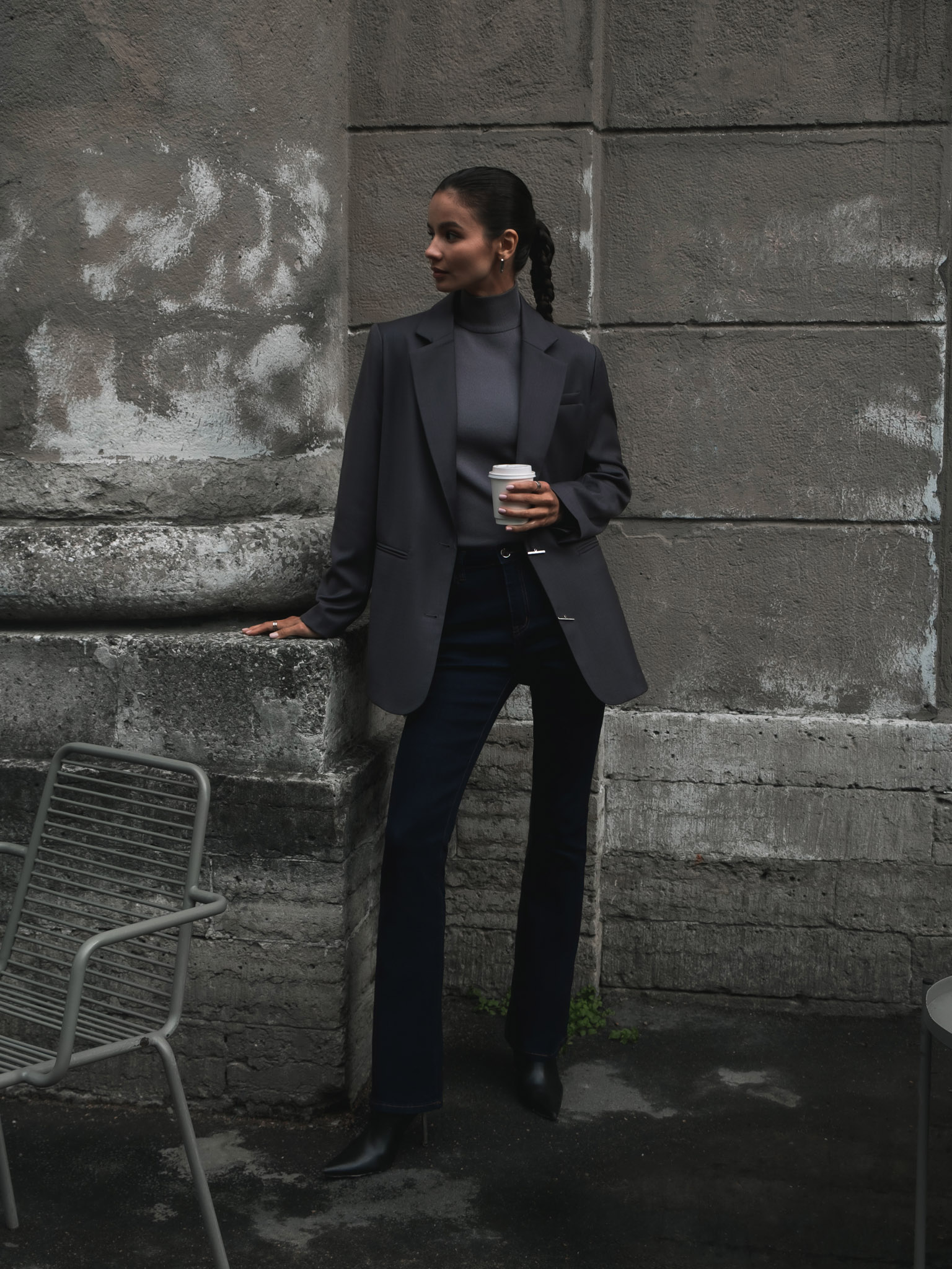 Loose single-breasted jacket with silvertone fastening